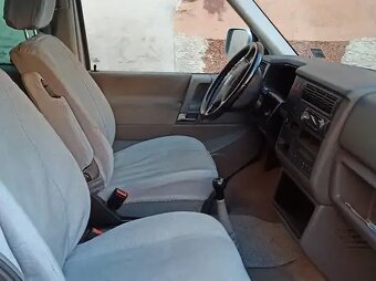 Volkswagen T4 2.5 TDI 111kwMultivan - 11