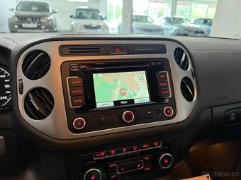 Volkswagen Tiguan 2,0 TDI CUP 4M NAVI TAŽNÉ - 11