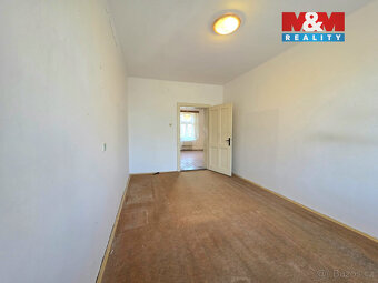 Prodej bytu 3+1, 98 m², Krnov, ul. Partyzánů - 11