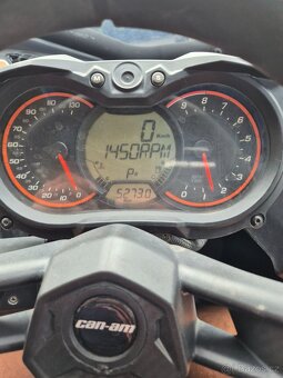 CAN AM Maverick X3 Turbo RC - 11