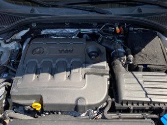 ŠKODA SCOUT  4x4 - 11