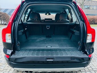 Volvo XC90 2.4 D5 147KW AUTOMAT VÝHŘEV NAVI SERVISKA - 11