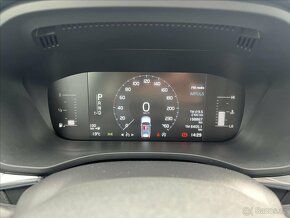 Volvo XC60 2,0 T5 ČR Momentum AWD AT - 11