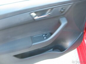 Škoda Fabia  III 1,2 tsi, panorama, colorline - 11