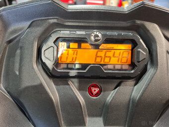 CAN-AM 570L Max - 6800km - 2016 - podvozek FOX - po servisu - 11
