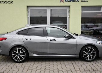 BMW Řada 2 218d REZERVACE - 11