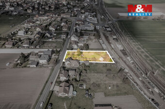 Prodej pozemku k bydlení v Polepech - 11