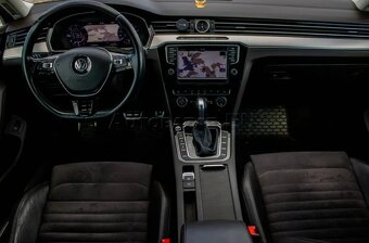 Volkswagen Passat Variant 2.0 BiTDI Highline 4MOTION 2016 - 11