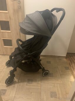 Kočárek HAMILTON R1 - 11