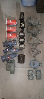 Různý elektromateriál - obsáhlý mix - 11