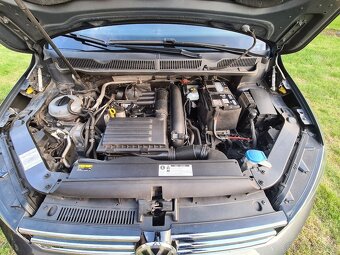 VW touran R-Line DSG 1.4Tsi - 11