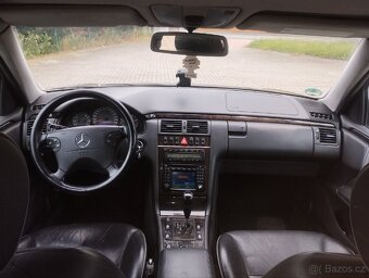 Mercedes W210 E 320 CDI Avantgarde - 11