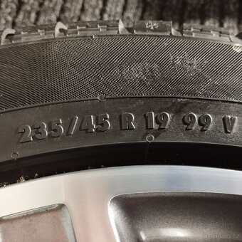 Kola na Mercedes-Benz AMG 8Jx19H2 ET43,5 pneu Continental - 11