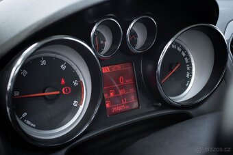 Opel Astra Sport Tourer 2.0 CDTI 121kw / AJ NA SPLÁTKY/ - 11