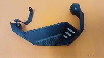 Yamaha MT-10 SP 2018 - díly - 11