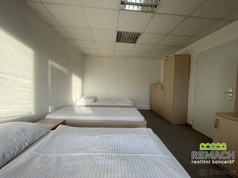 Pronájem, Rodinné domy, 180 m2 - Staré Město, ev.č. 02874 - 11