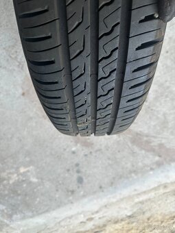 Letní pneu Škoda Octavia s disky 195/65 R15 - 11