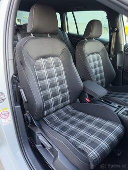 Volkswagen Golf GTD 2.0 TDi - 11