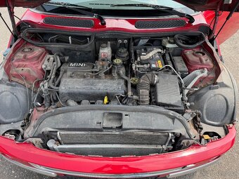 Mini Cooper 1,6i 2003, 262.000 km, stk u konce, depozit - 11