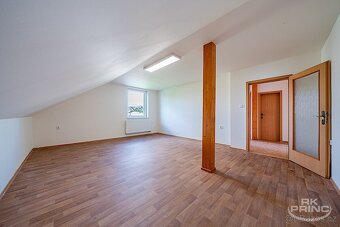 Rodinný dům 5+1 na pozemku 1.005 m2 Poříčany, okr. Kolín. - 11