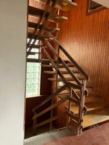 Rozlehlý rodinný dům240m2, dispozice 6+kk / Městec Králové - 11