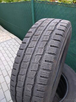 zimní pneumatiky Kumho WinTer PorTran CW51 225/75 R16 - 11