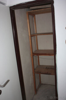 Pronájem Kutná Hora, ul. Studentů, byt 2+KK + balkon + sklep - 11