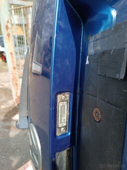 VW Touran -páté dveře, viko kufru - 11