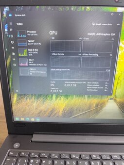 Lenovo V330-15IKB - 11