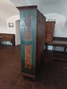 MALOVANÁ SKŘÍŇ Z ROKU 1799 - 11
