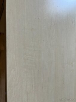 Poctivý pracovní stůl, žádná IKEA :-) ani Sconto apod. - 11