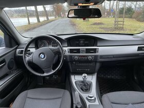 BMW Řada 3, 320d Touring 130kW,PANORAMA - 11