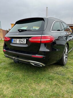 Mercedes-Benz E-class - 11