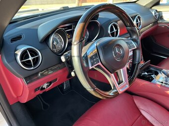 Mercedes-Benz SL400 - 11