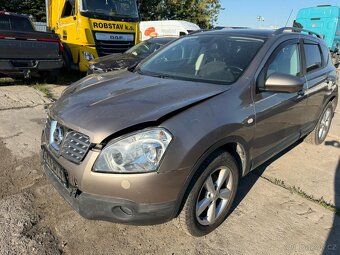 Nissan Qashqai 2.0d 4x4 2009 pojizdne navi panorama - 11