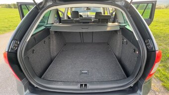 Škoda octavia II 1,6 TDI 77kw - 11