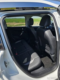 Prodám Peugeot 2008 Alure 1,6 HDi - 11