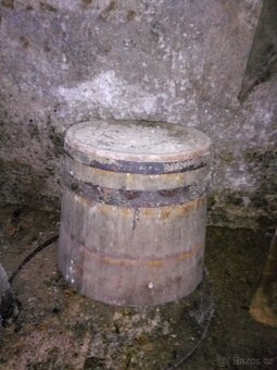 Pro vinaře ale i jako dekoraci, barely, bečky, bedny, pres.. - 11