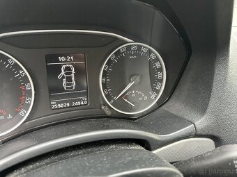 Škoda octavia 2.0 tdi 103kw CFHC - 11