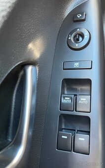 Kia Venga 1.4i 2017 - 11