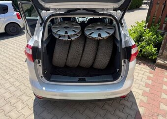 Ford C-MAX 1,6i Top stav pravidel.servis benzín - 11