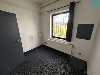 Pronájem komerčního prostoru 100m², Holandská ulice - Znojm - 11