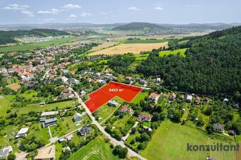 Prodej pozemky pro bydlení, 1 416 m2 - Hradčany, ev.č. 00689 - 11