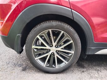 Hyundai Tucson 2.0 CRDi 100kW SUV 4x4GO lim. edice, r. 2018 - 11