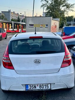 Hyundai i30, 1.6 CRDi 66 kw/90HP - 11
