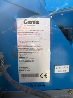 Genie Z-30/20N el. Plošina - 11