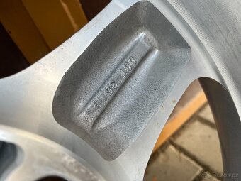 Originál rezerva Toyota RAV4 R16 - č.100 - 11