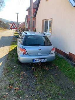 Prodám Subaru impreza 1.5 r.v 2007 - 11