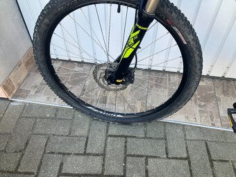 SPECIALIZED  27,5 - 11