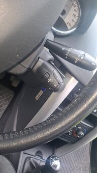 Prodám Peugeot 207 top stav ujeté k.m.48 201 - 11